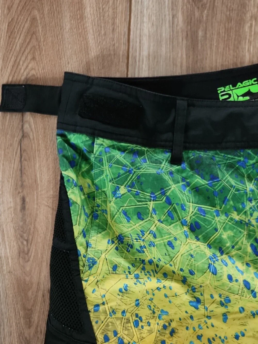 Pelagic FX Pro Tactical Fishing Shorts Mens Size 40 Adjustable Waist Six Pockets
